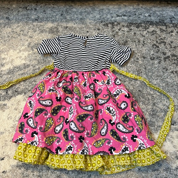 Striped and Paisley Dress size 6 - Picture 6 of 7